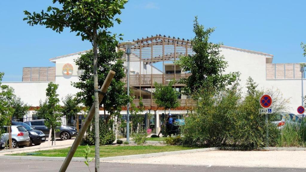Studio Nuitee En Provence 2 Eguilles Exterior photo